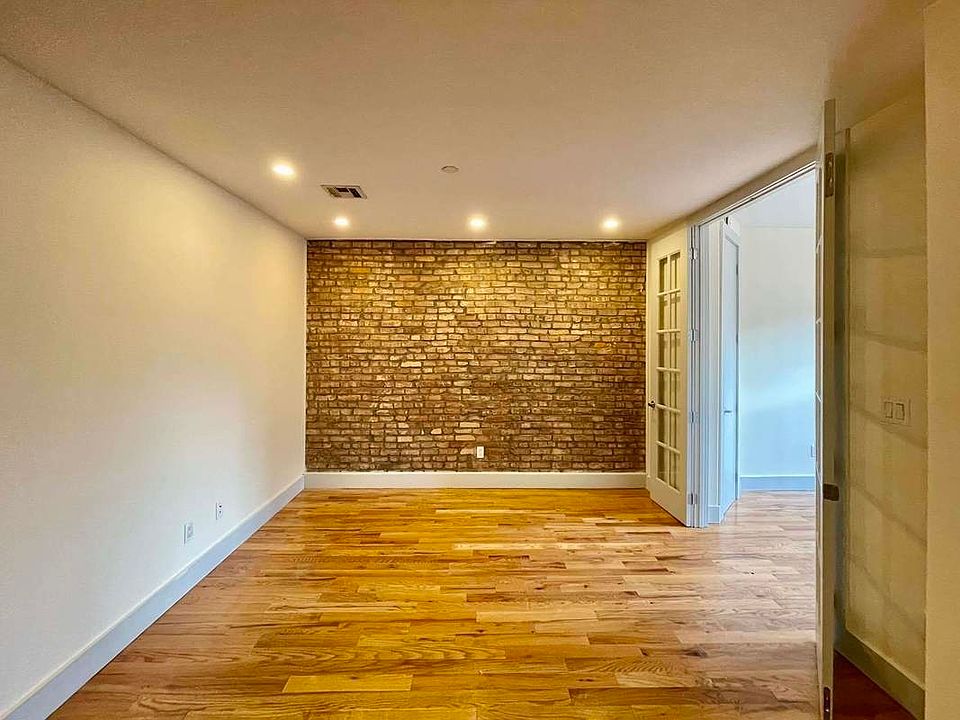 1st image of 477 Park Pl #2RF