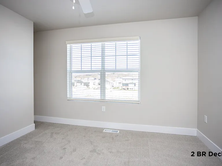 Grand Valley Townhomes — Photo 16