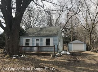 3324 Viking Rd, Lansing, MI 48911