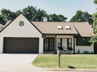 3213 Meadowview Dr, Corinth, TX 76210