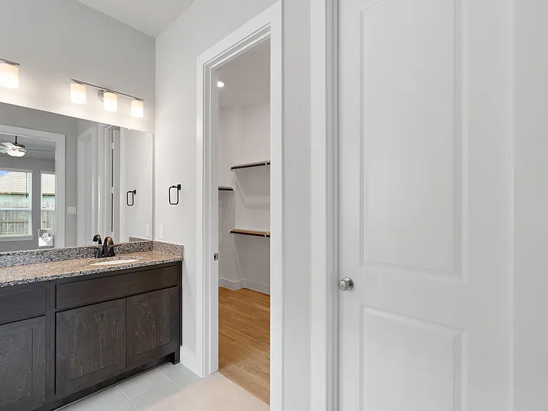 10719 River Walk Dr — Photo 17