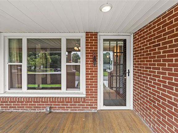 3rd image of 4074 Ebert Rd