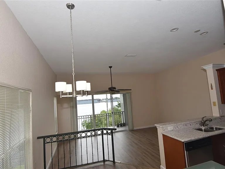 702 Coral Reef Dr #702 — Photo 12