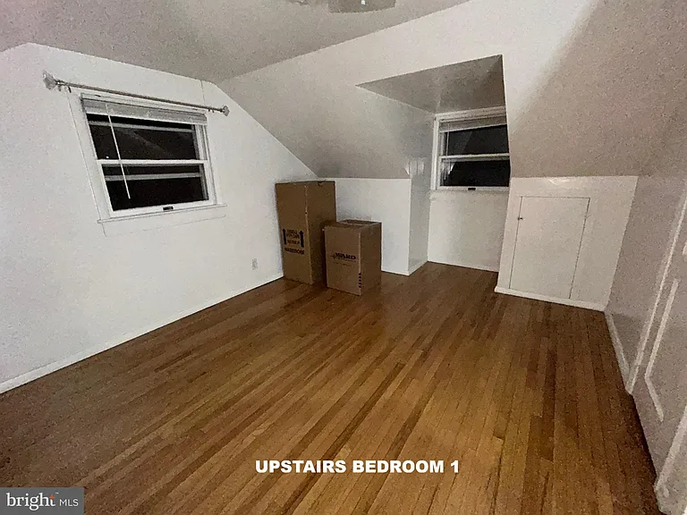 955 Terrace Ln — Photo 11