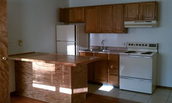 2nd image of 2690 Rudeen Close APT 5