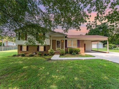 150 Fieldale Dr, Stoneville, NC, 27048