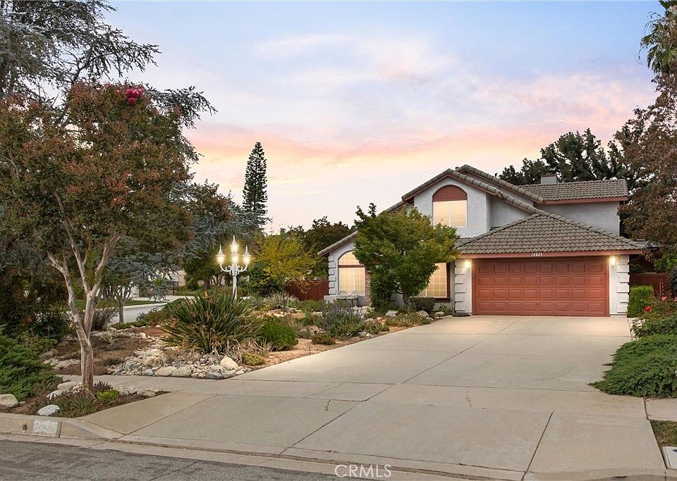 1st image of 12823 Daisy Ct