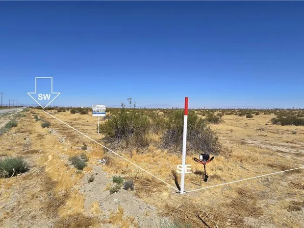 167 E Avenue K #25, Lancaster, CA 93535