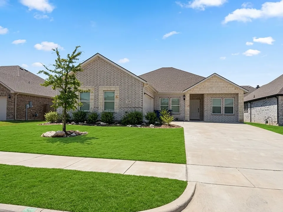 214 Stefani Dr