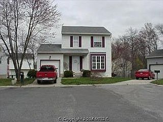 1st image of 601 Gearing Ct E