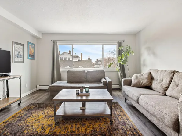 2446 Aldrich Ave S APT 304, Minneapolis, MN 55405