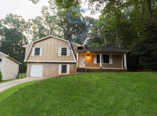 6926 Vesta Brook Dr, Morrow, GA 30260