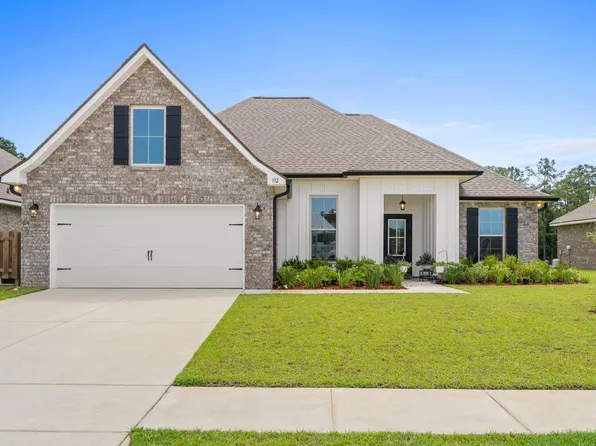 132 E Tweet St, Freeport, FL 32439