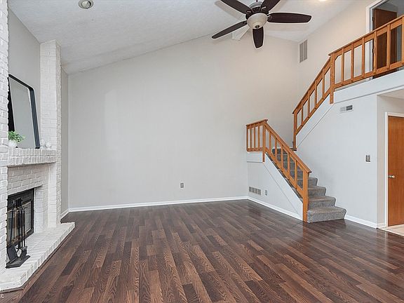 4th image of 9494 Aberdare Dr