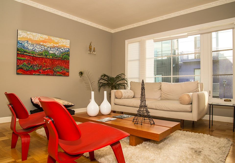 Spacious light filled living room