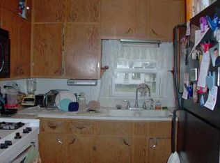 715 Vermont St, Waterloo, IA 50702