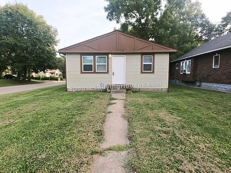 1301 W Congress Ave