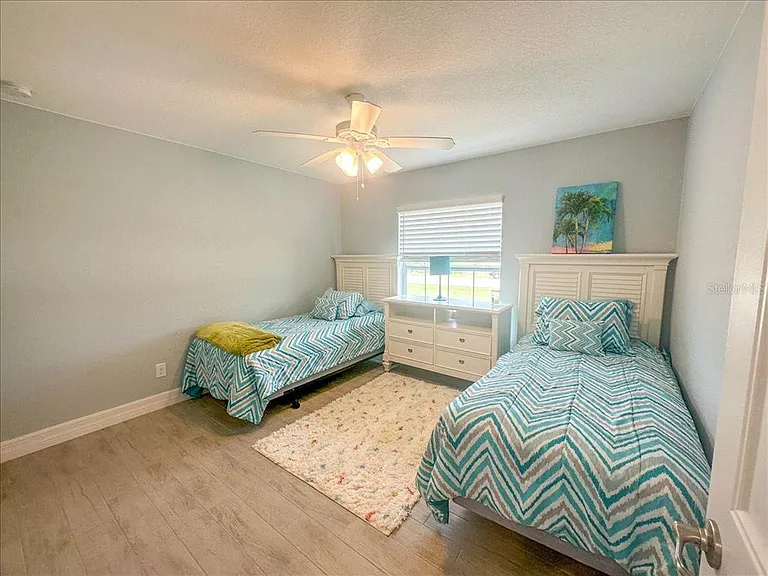 11707 Willmington Blvd — Photo 23