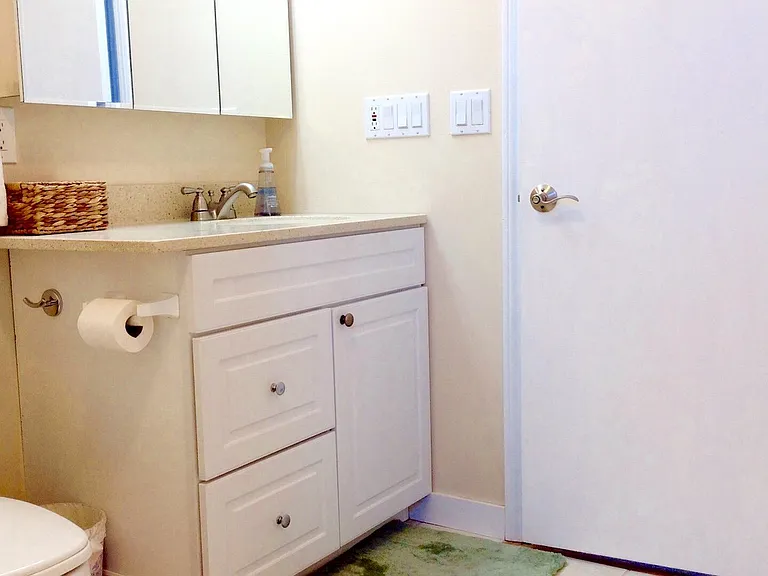 Webhannet Dr — Photo 7