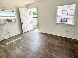 910 N Cesar Chavez Blvd UNIT 1, Houston, TX 77011