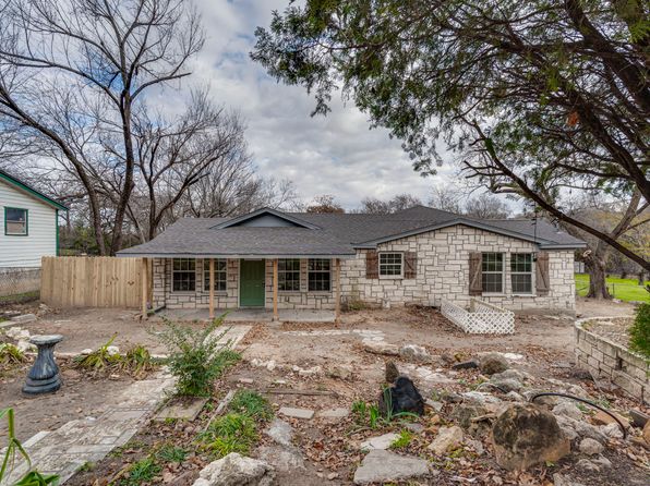 636 Alameda Rd, Azle, TX 76020 – 4-bedroom rental in Azle