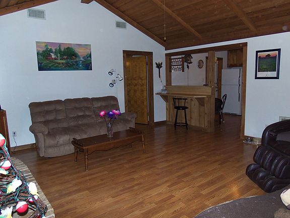 4th image of 1455 Cypress Dr