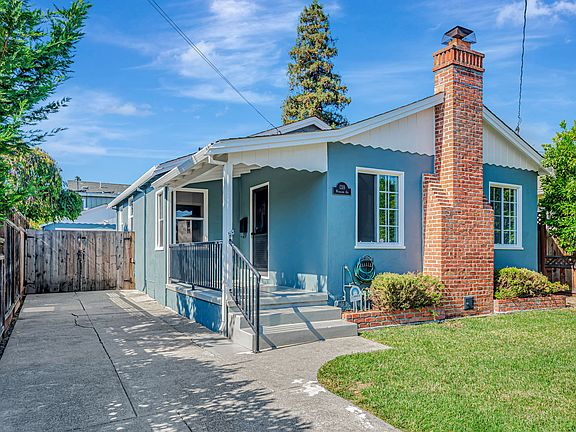 3rd image of 1318 Woodland Ave
