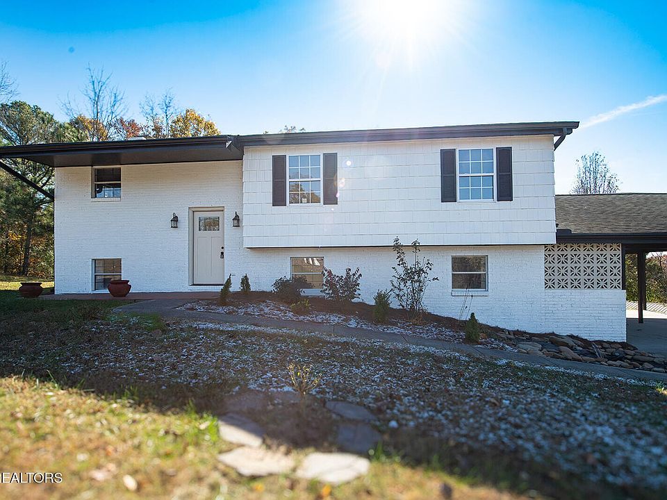 1st image of 446 Timber Dr