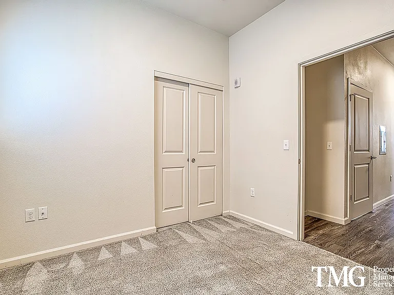 The Carter Apartments — Photo 22