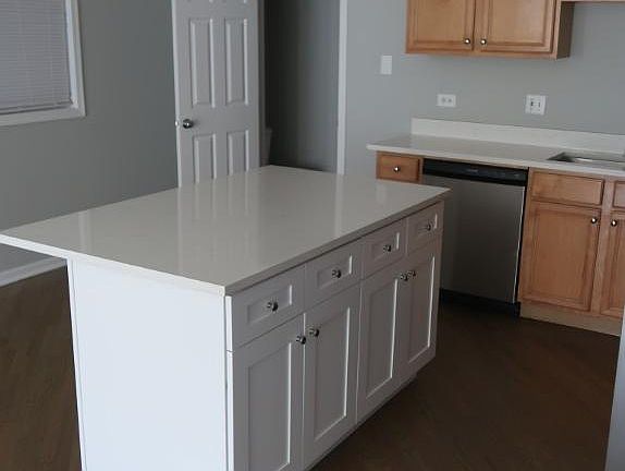 3rd image of 1446-48 W Chicago Ave #1446-2