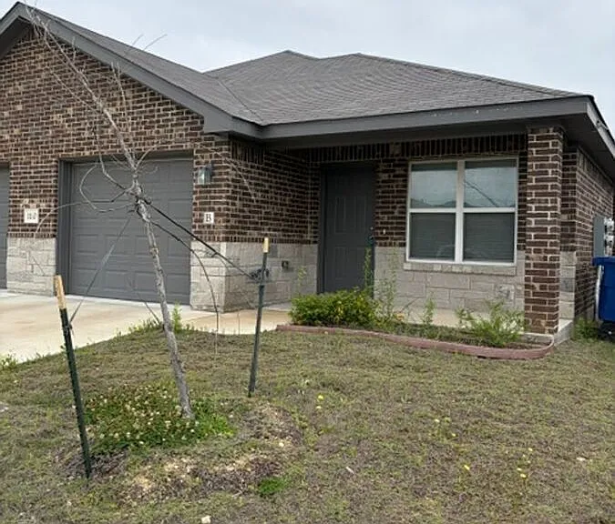 110B Wind Ridge Dr — Photo 1