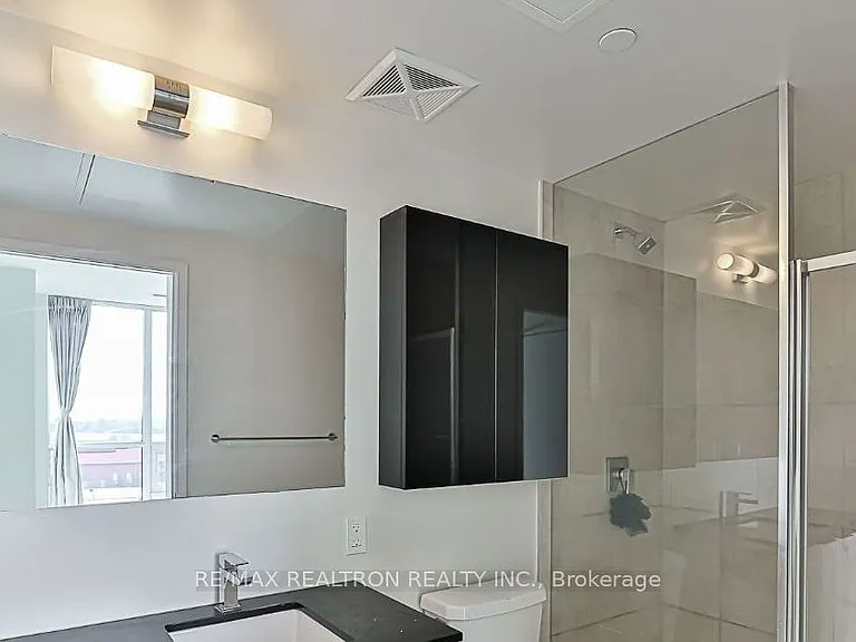 31 Tippett Rd #636 — Photo 26