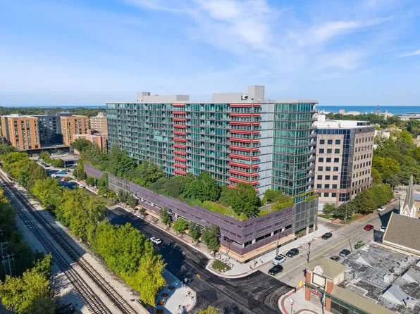800 Elgin Rd APT 1218, Evanston, IL 60201