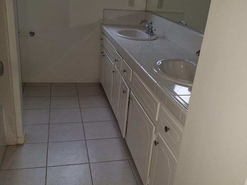 HALLWAY BATHROOM