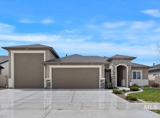 817 E Pascua Dr, Kuna, ID 83634