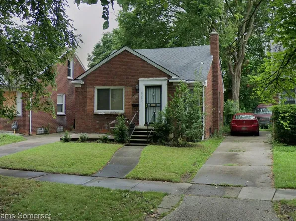 8283 Sussex St, Detroit, MI 48228