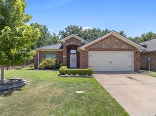 2555 Lazy Acres Ln, Tyler, TX 75707