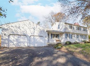 6 Coolidge Dr, Enfield, CT 06082