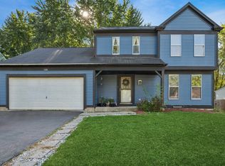 1535 Teri Ln, Algonquin, IL