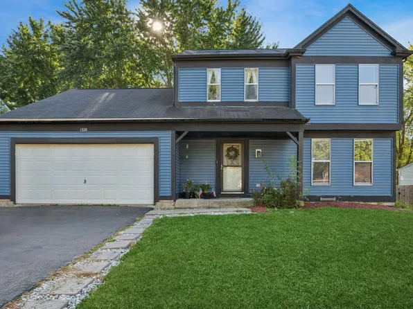 1535 Teri Ln, Algonquin, IL 60102