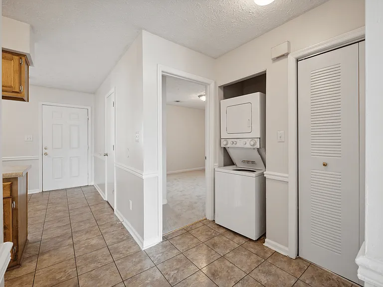 Patriot Point Apartment Homes — Photo 62