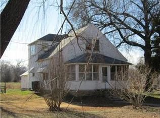 301 E Washington St, Paola, KS 66071