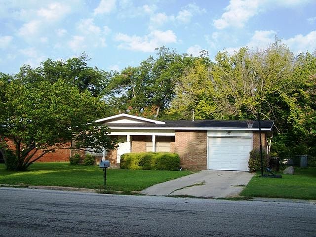 1st image of 309 Woodlawn Dr