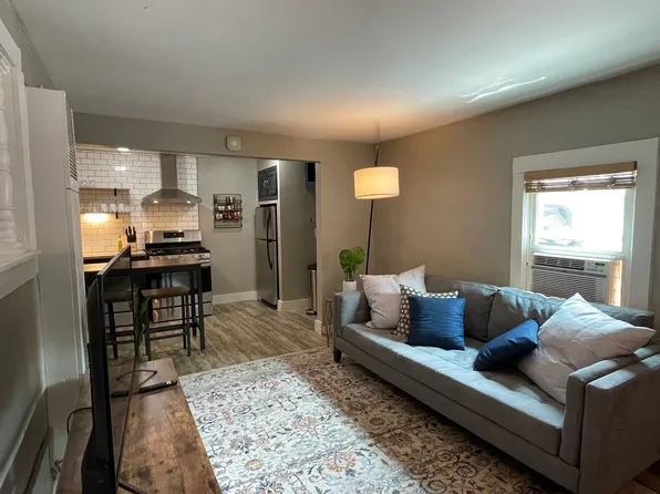 550 S Lincoln St APT 2, Denver, CO 80209