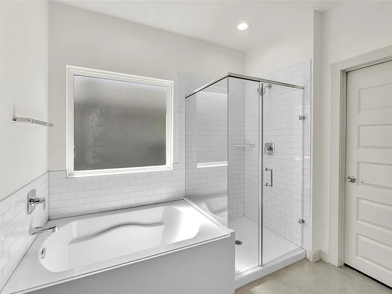 19027 Derrington Manor Ln — Photo 17
