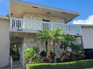 2110 NE 39th St APT 2A, Fort Lauderdale, FL 33308