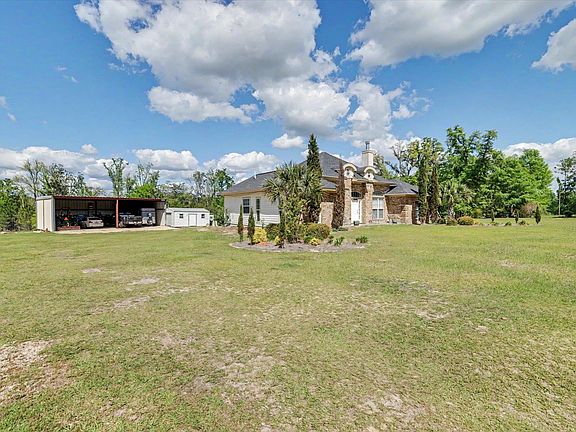 3rd image of 3523 Driftwood Ln