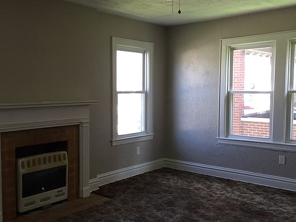 2nd image of 109 Oakland Ave