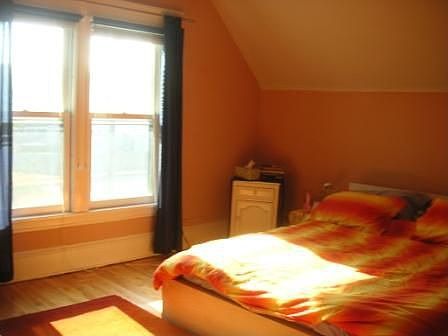 4th image of 2316 26th Ave S