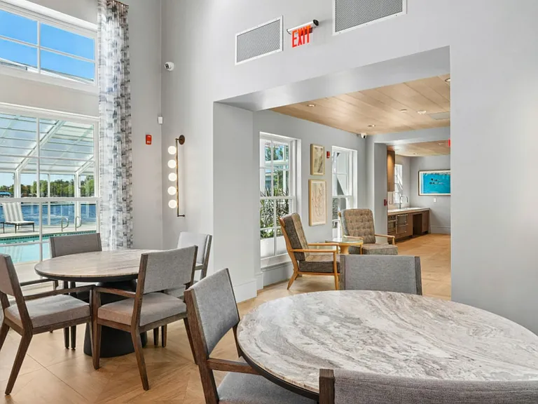 Marlin Cove Apartments — Photo 19